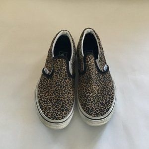 Vans slide on cheetah print kids size 3